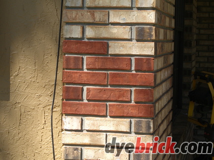 3-side brick close